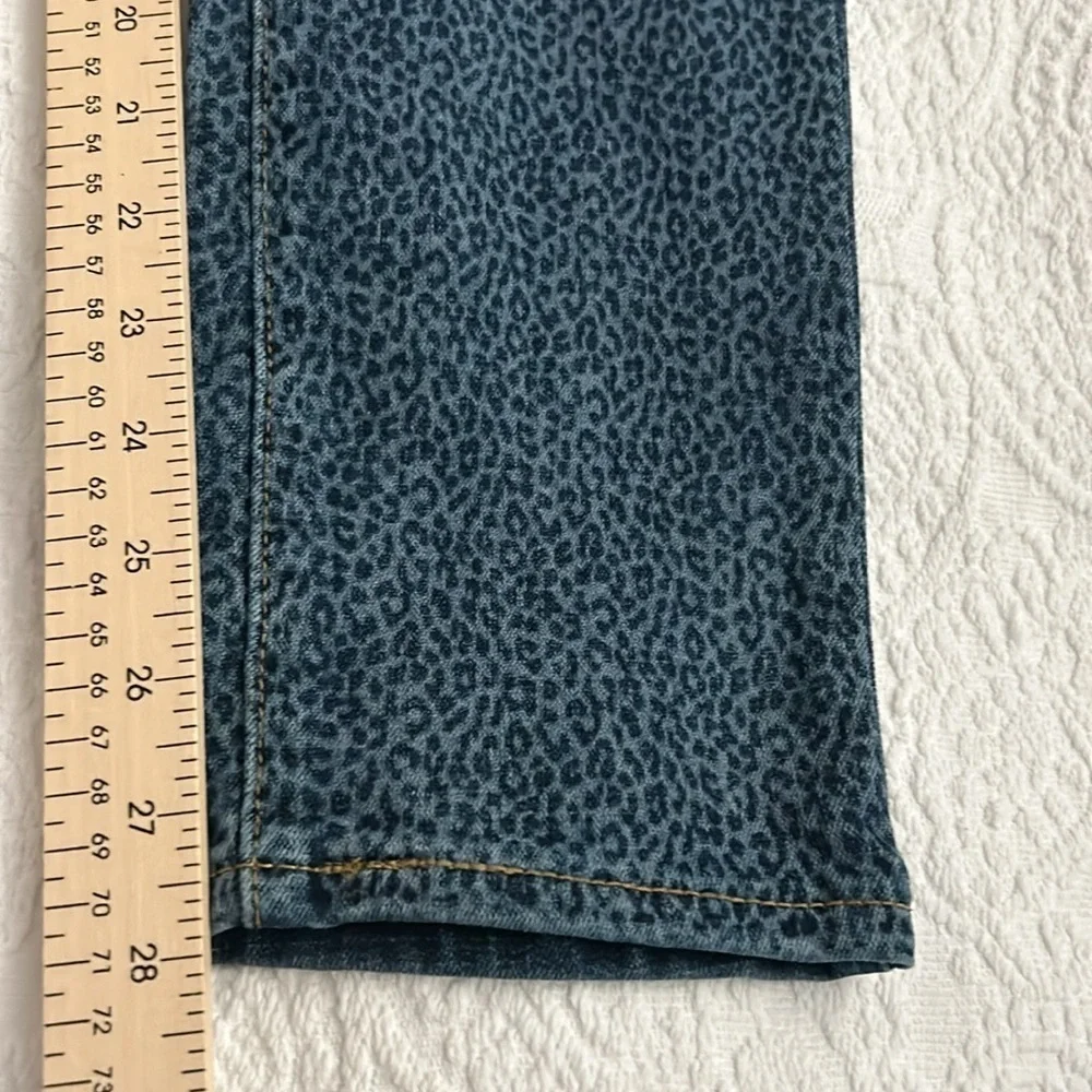 NWT Women’s Levi’s Sculpt 711 skinny, blue animal print denim, plus size 18.